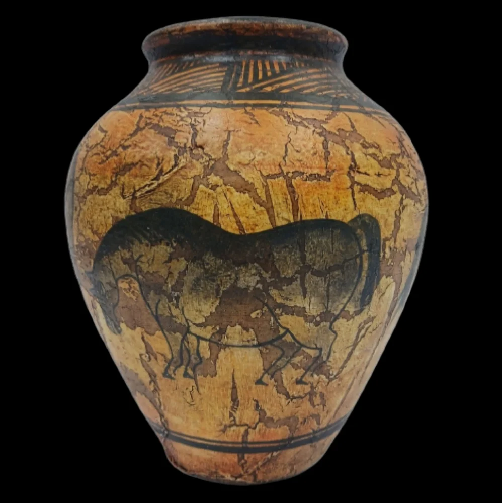 *RARE Vintage Solis Ollin signed Pottery Vase, Horse Design Mexican Pottery